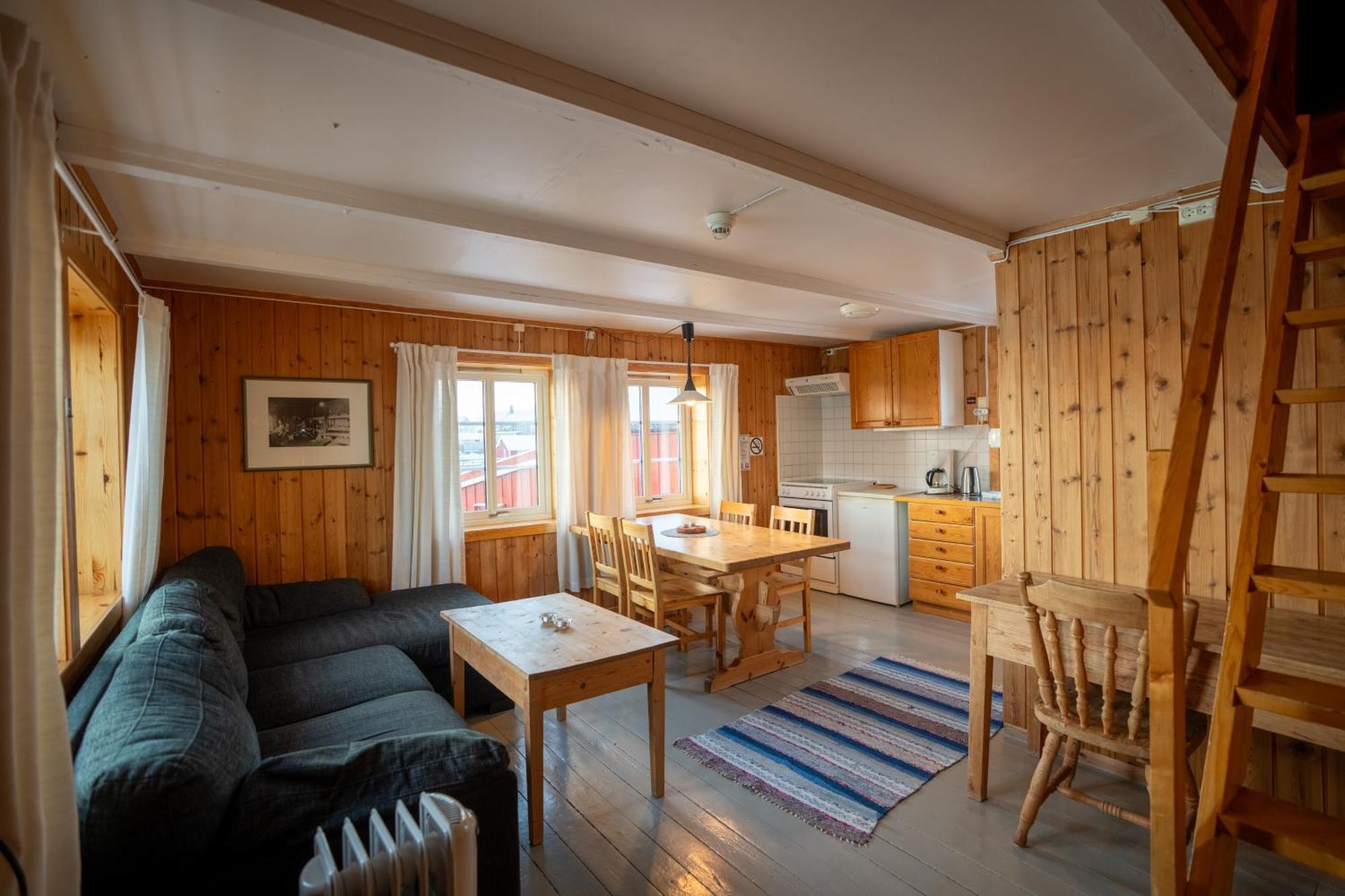 Henningsvaer Rorbuer Hotel Екстериор снимка