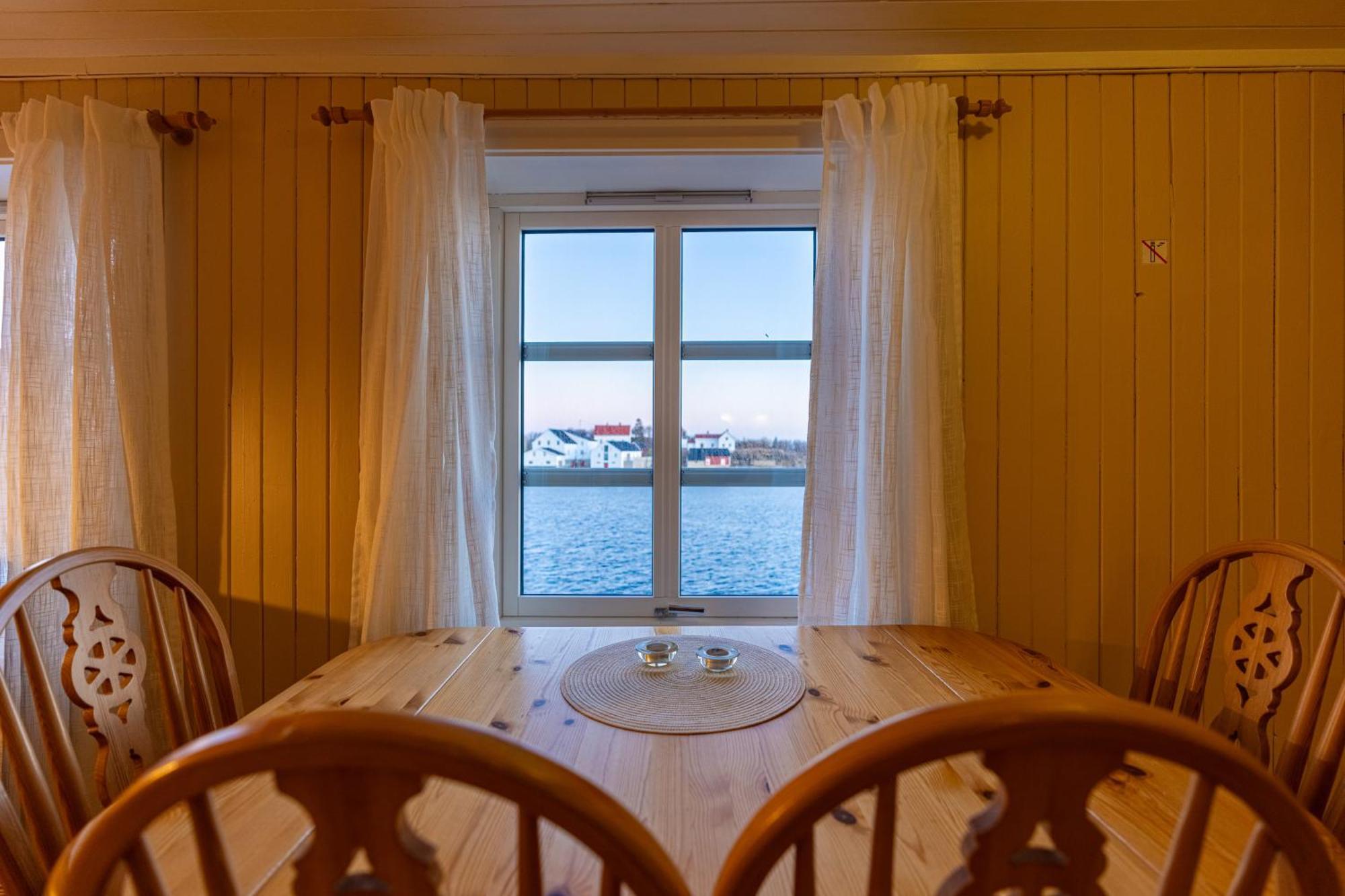 Henningsvaer Rorbuer Hotel Екстериор снимка