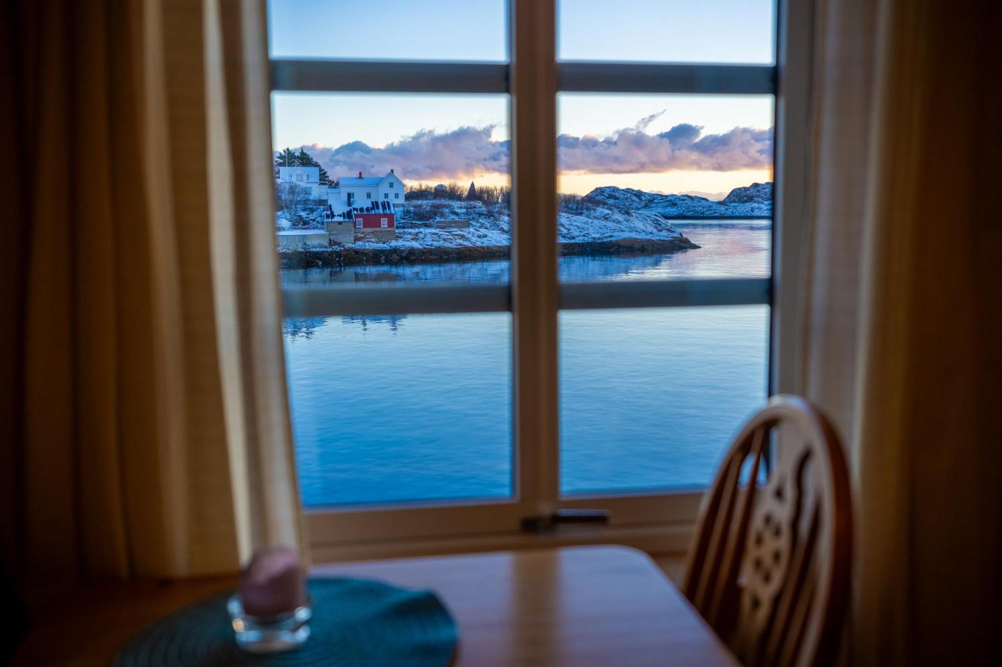 Henningsvaer Rorbuer Hotel Екстериор снимка
