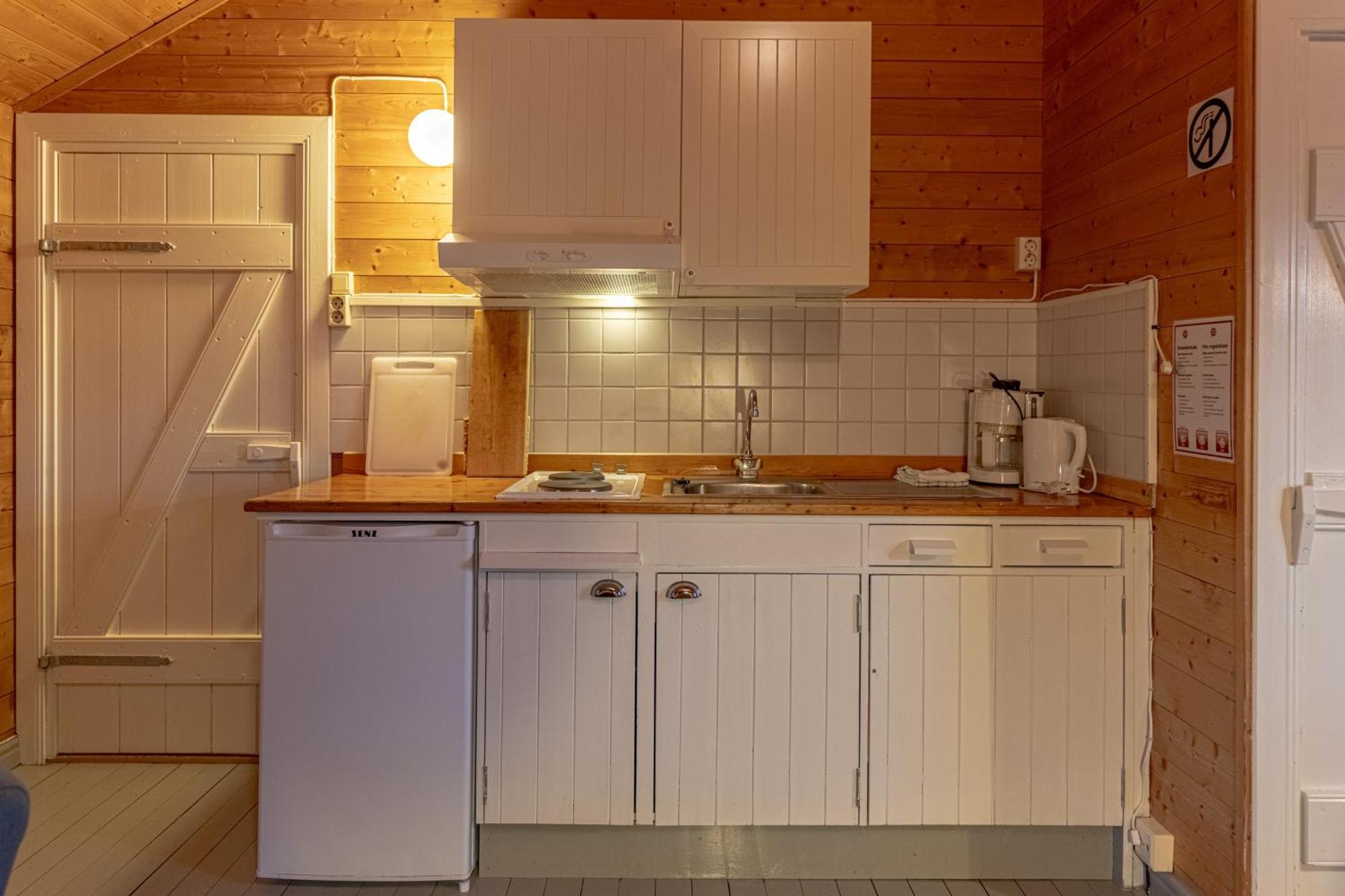 Henningsvaer Rorbuer Hotel Екстериор снимка