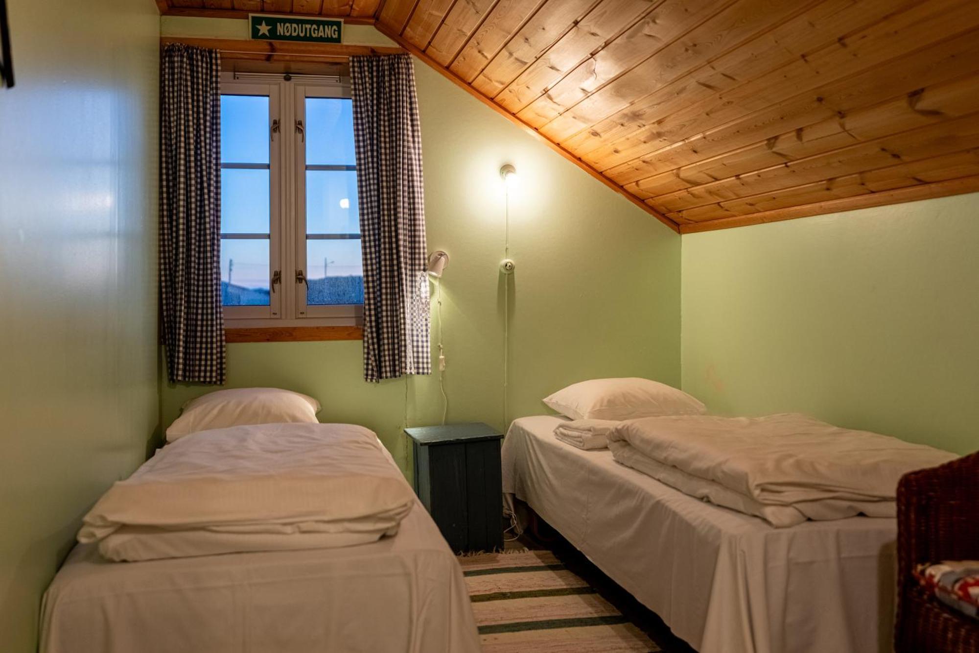 Henningsvaer Rorbuer Hotel Екстериор снимка